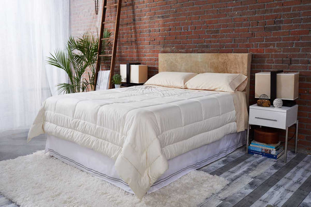 Sleep & Beyond myMerino® Comforter Light