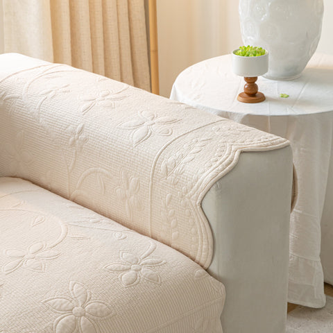 Slipcover KAS™ Floral Cotton Quilted Sofa Cover, Non-Slip Couch Protector with Scalloped Edges