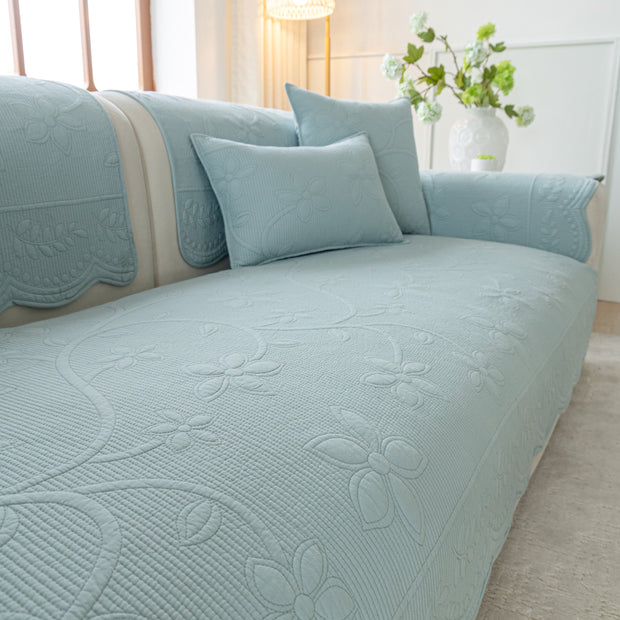 Slipcover KAS™ Floral Cotton Quilted Sofa Cover, Non-Slip Couch Protector with Scalloped Edges
