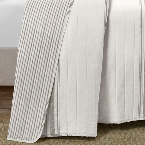 Lush Décor Farmhouse Stripe Reversible Cotton Quilt Set