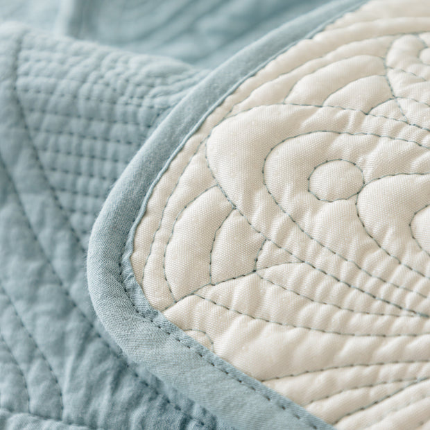 Slipcover KAS™ Cotton Quilted Sofa Cover, Non-Slip Couch Protector Fits Backrest, Seat & Armrest