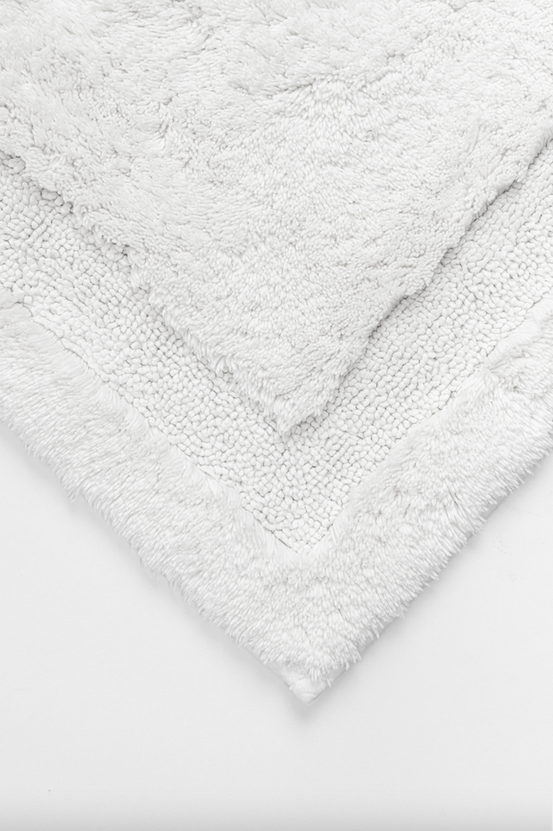 Grund® Asheville Organic Cotton Non-Slip Bath Rug