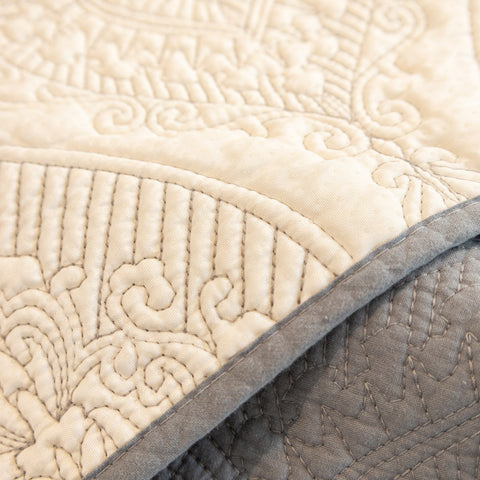 Slipcover KAS™ Baroque Sofa Cover – Quilted Cotton, Non-Slip, Washable with Ornate Embroidery