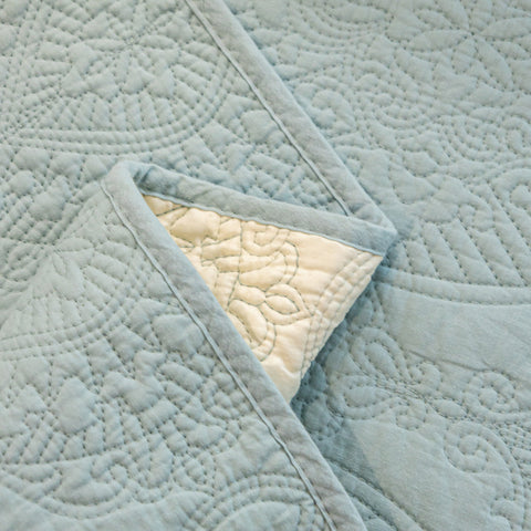 Slipcover KAS™ Baroque Sofa Cover – Quilted Cotton, Non-Slip, Washable with Ornate Embroidery