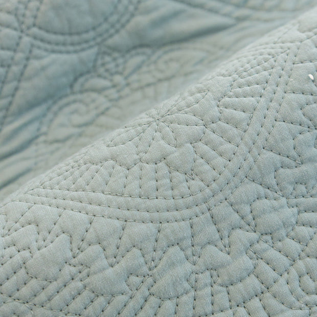 Slipcover KAS™ Baroque Sofa Cover – Quilted Cotton, Non-Slip, Washable with Ornate Embroidery