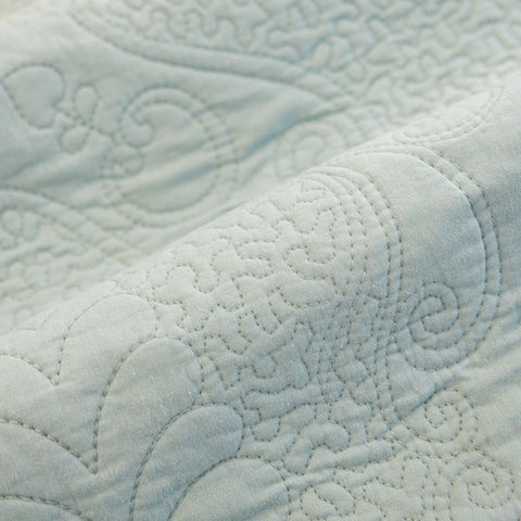 Slipcover KAS™ Baroque Floral Quilted Cotton Sofa Cover, Non-Slip Washable Couch Protector