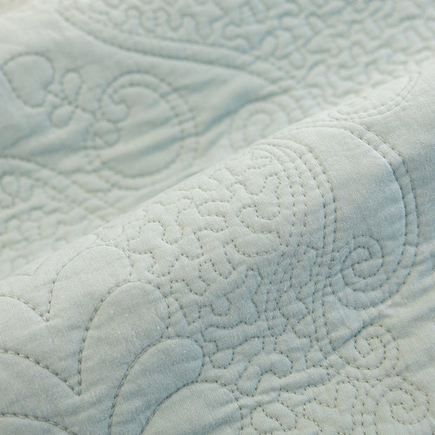 Slipcover KAS™ Baroque Floral Quilted Cotton Sofa Cover, Non-Slip Washable Couch Protector