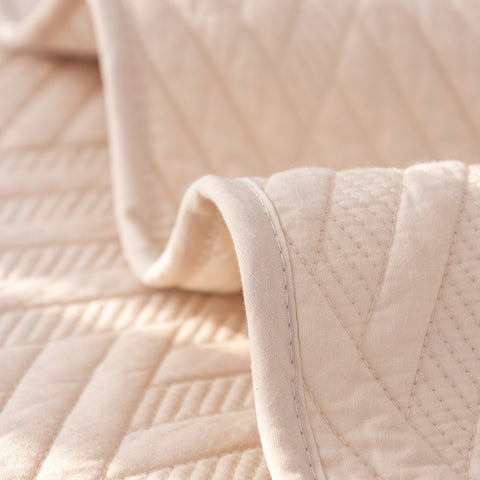 Slipcover KAS™ Quilted Geometric Cotton Sofa Cover, Non-Slip & Thick Padded Furniture Covers