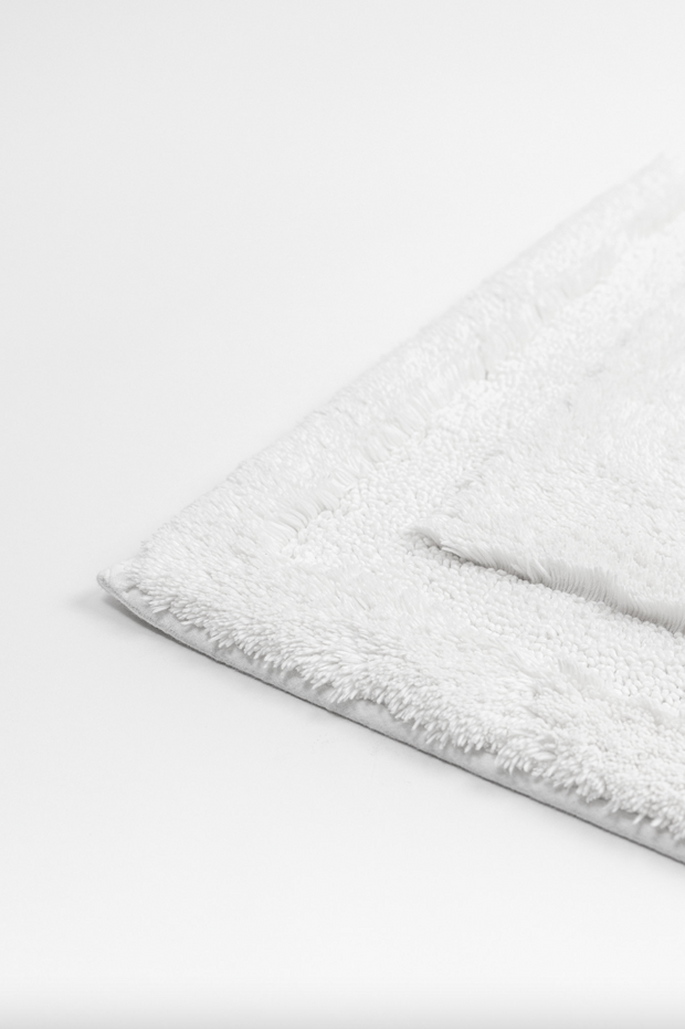 Grund® Asheville Organic Cotton Non-Slip Bath Rug