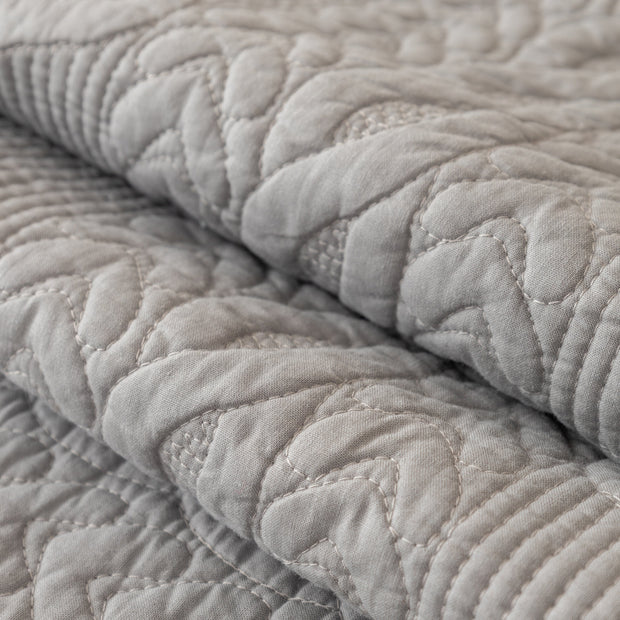 Slipcover KAS™ Geometric Textured Cotton Quilted Sofa Cover, Non-Slip Washable Couch Protector