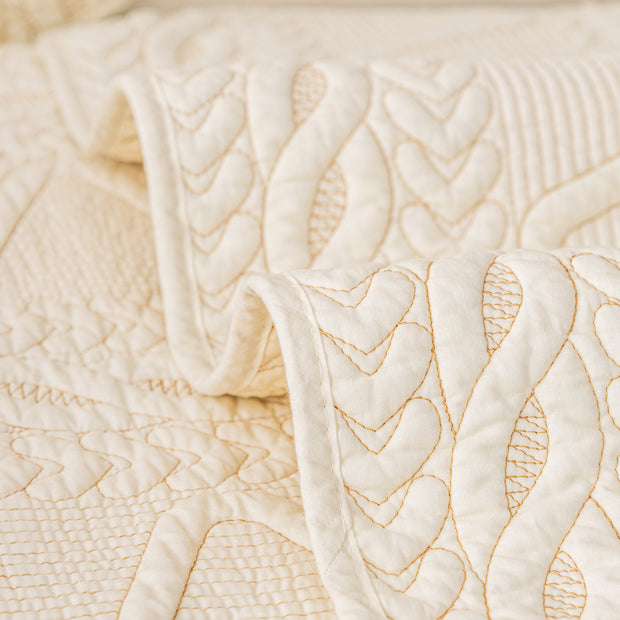 Slipcover KAS™ Geometric Textured Cotton Quilted Sofa Cover, Non-Slip Washable Couch Protector