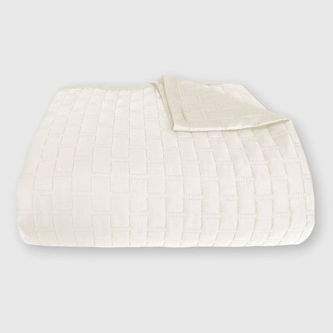 BedVoyage Luxury 100% Viscose from Bamboo Quilted Coverlet - Ivory