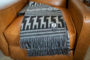 Alpaca Threadz Alpaca Wool Throw Blanket - Alpaca Design (Black)