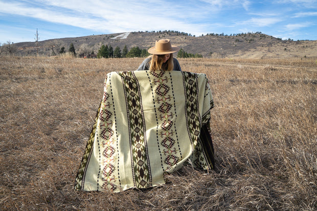 Alpaca Threadz Andean Alpaca Wool Blanket - Cactus