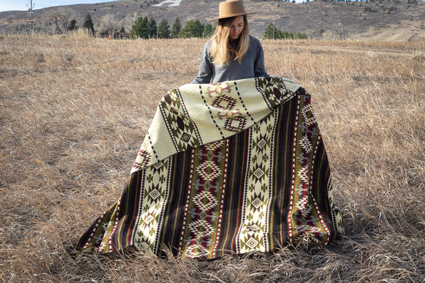 Alpaca Threadz Andean Alpaca Wool Blanket - Cactus