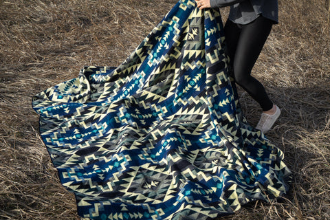 Alpaca Threadz Andean Alpaca Wool Blanket - Blue Chakana