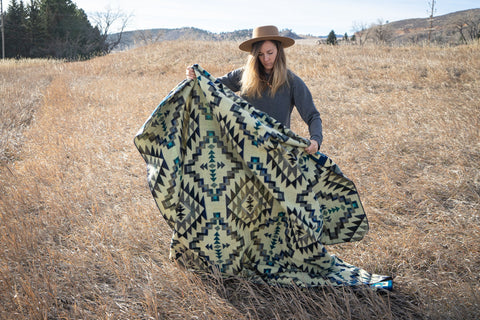 Alpaca Threadz Andean Alpaca Wool Blanket - Blue Chakana