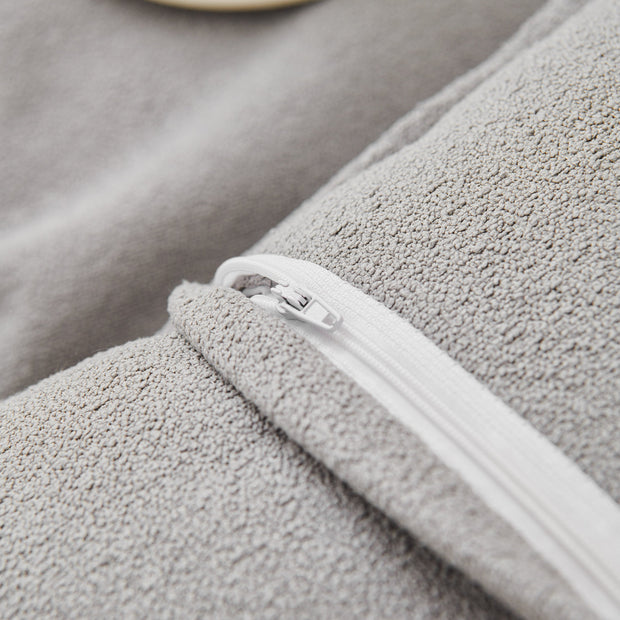 Slipcover KAS™ Extra Large Waterproof Non Slip Sofa Cover Blanket, Furniture Covers for Pets, Cozy Couch Protector