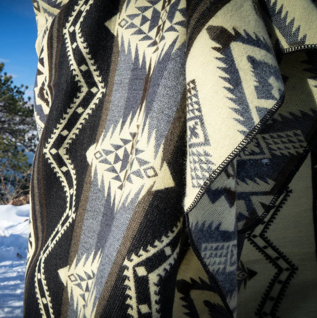 Alpaca Threadz Andean Alpaca Wool Throws